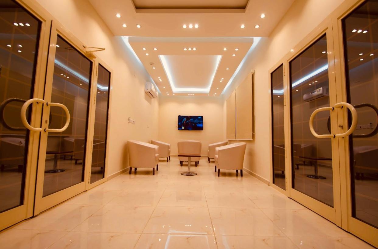 Arees Beach Hotel Rayyis Exterior photo